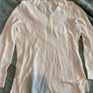 Gap Women's V-Neck Textured Knit Sweater - White